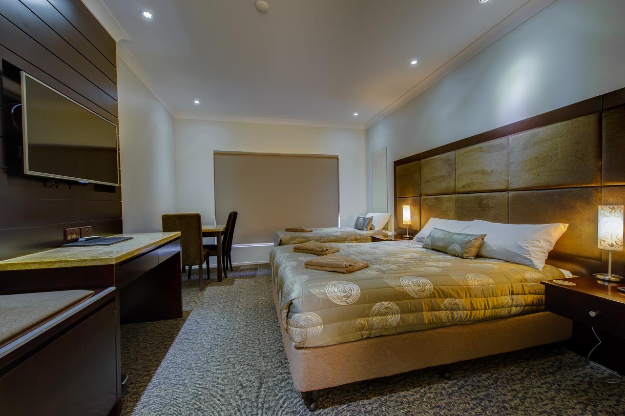 Western Downs Motor Inn Miles Luaran gambar