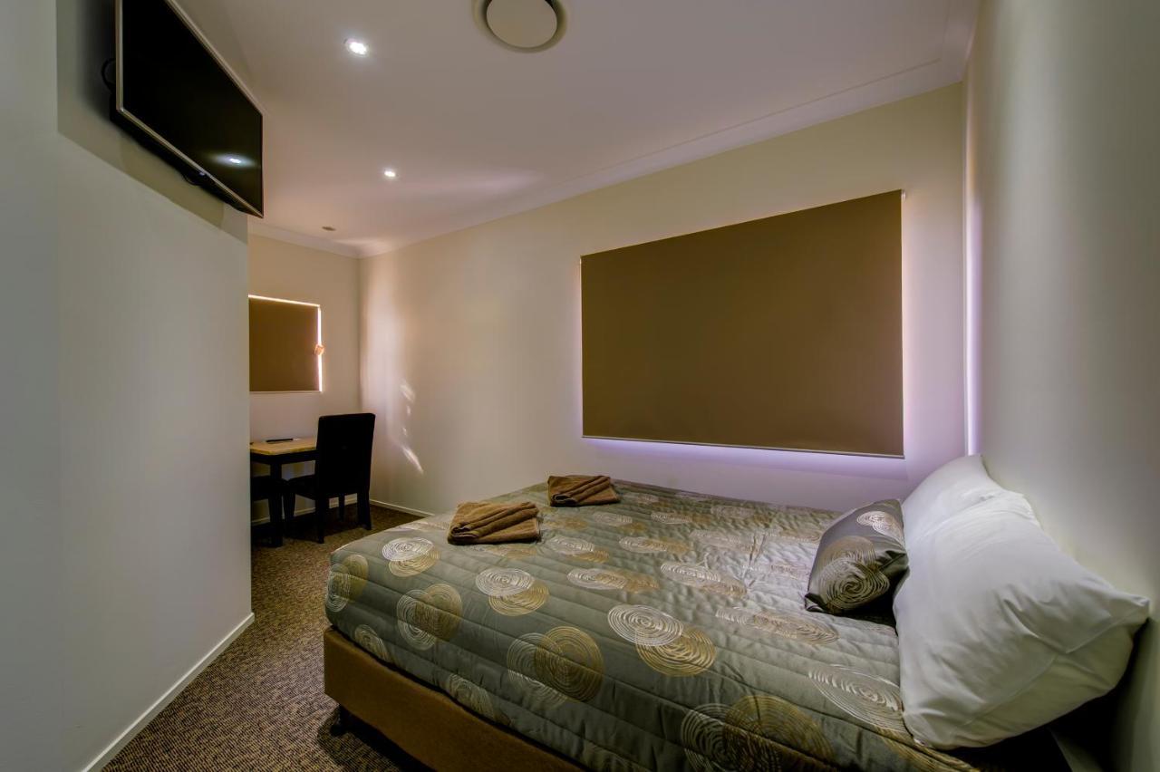 Western Downs Motor Inn Miles Luaran gambar